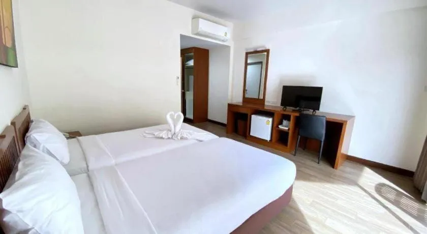 Bed in Paisiri Hotel