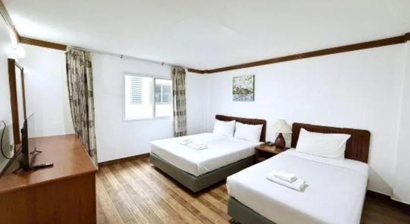 Bed in Paisiri Hotel