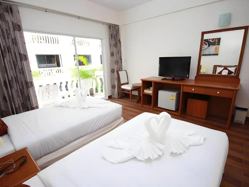 Bed in Paisiri Hotel