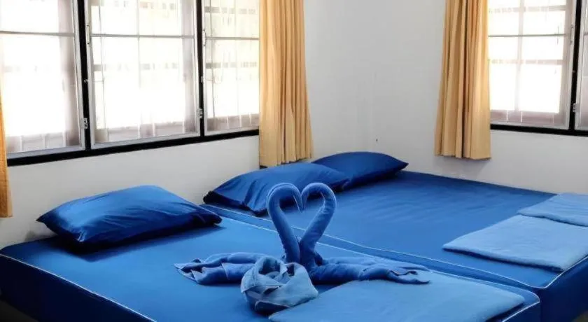 Bed in Paisiri Hotel