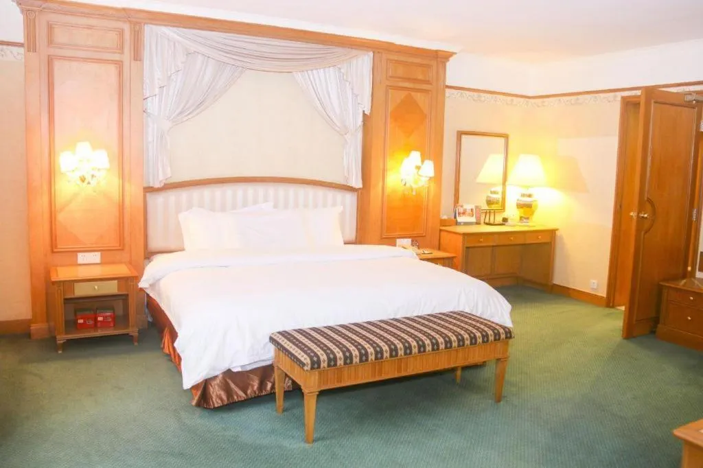 Bed in Noble Jasper Hotel Huizhou