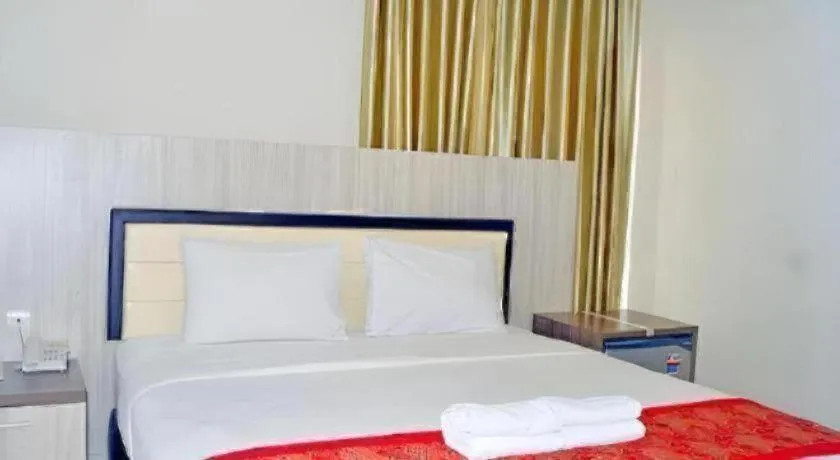 Bed in Grant Hotel Subang