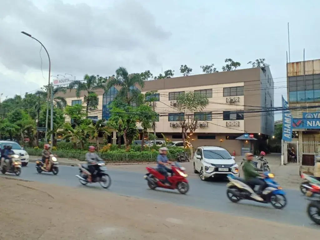 Hotel Augusta Jakarta Hotel Augusta Jakarta