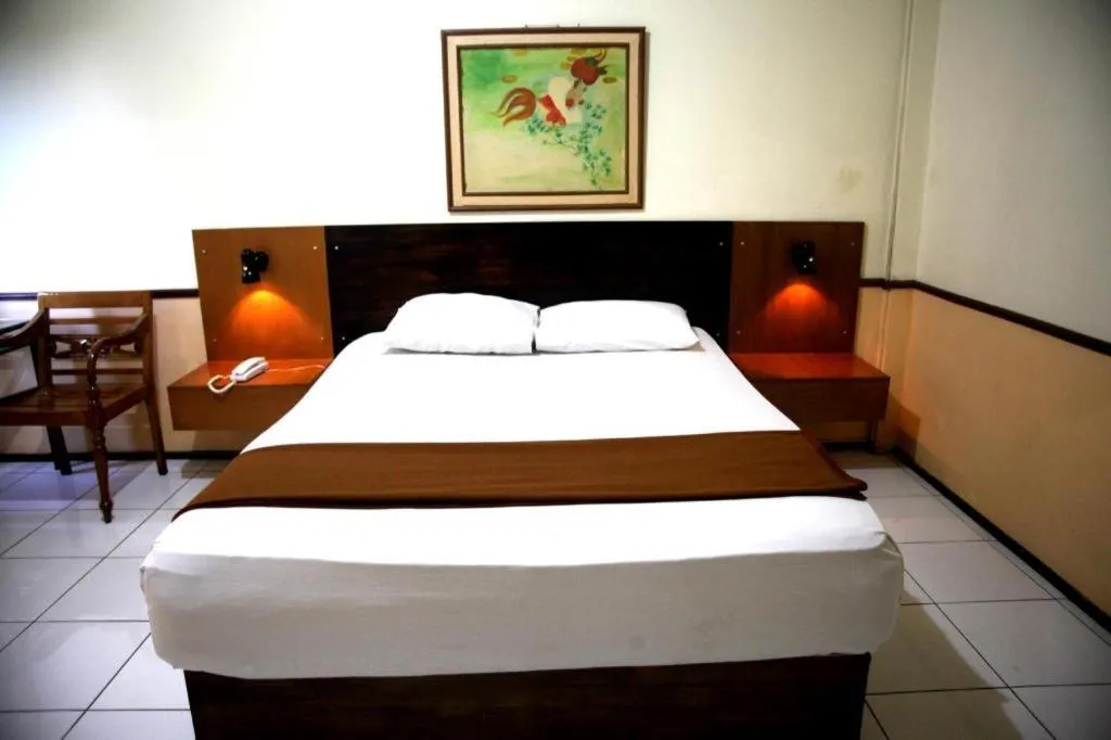 Bed in Hotel Augusta Jakarta