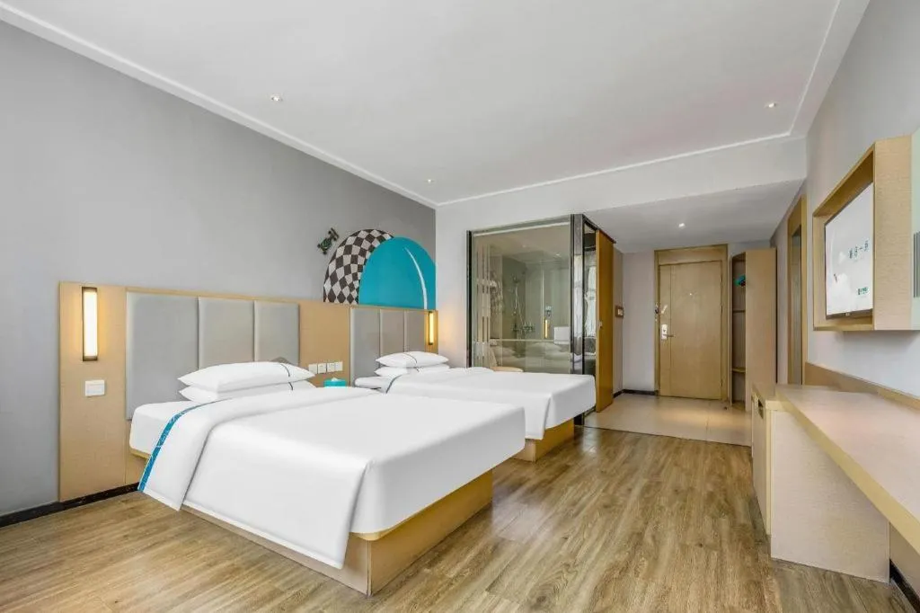 Bed in City Comfort Inn Dangtu High Speed East Railway Station RT-Mart