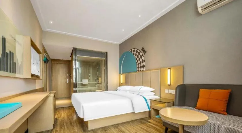 Bed in City Comfort Inn Dangtu High Speed East Railway Station RT-Mart