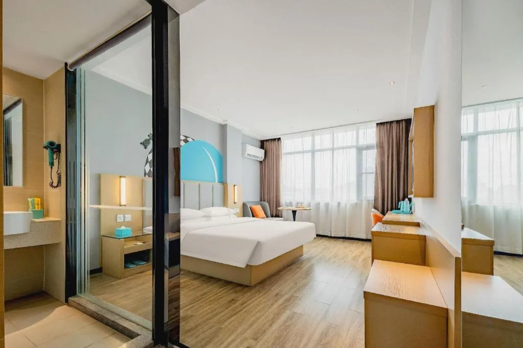 Bed in City Comfort Inn Dangtu High Speed East Railway Station RT-Mart