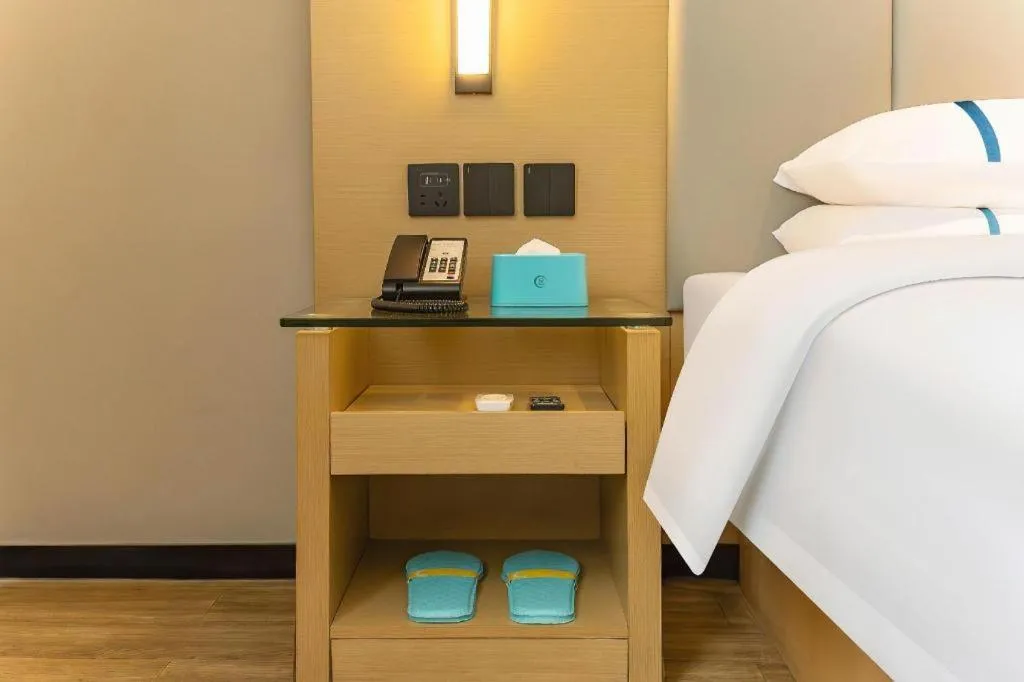 Bed in City Comfort Inn Dangtu High Speed East Railway Station RT-Mart