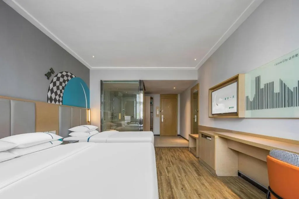 Bed in City Comfort Inn Dangtu High Speed East Railway Station RT-Mart