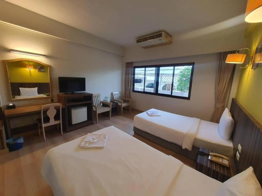 Bed in Bunjongburi Hotel