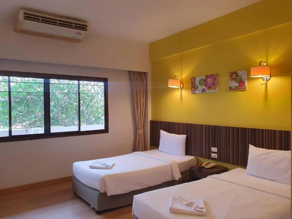 Bed in Bunjongburi Hotel