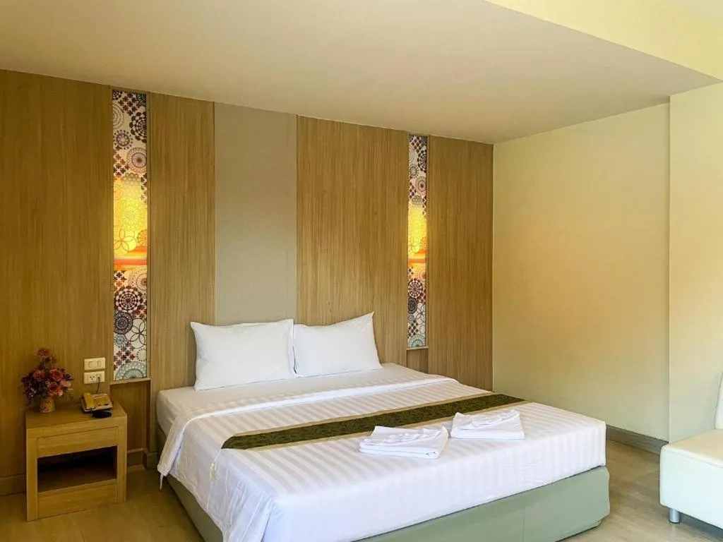 Bed in Bunjongburi Hotel