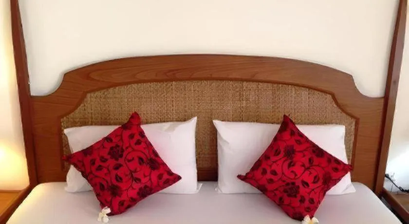 Bed in Phuphaya Resort Pattaya