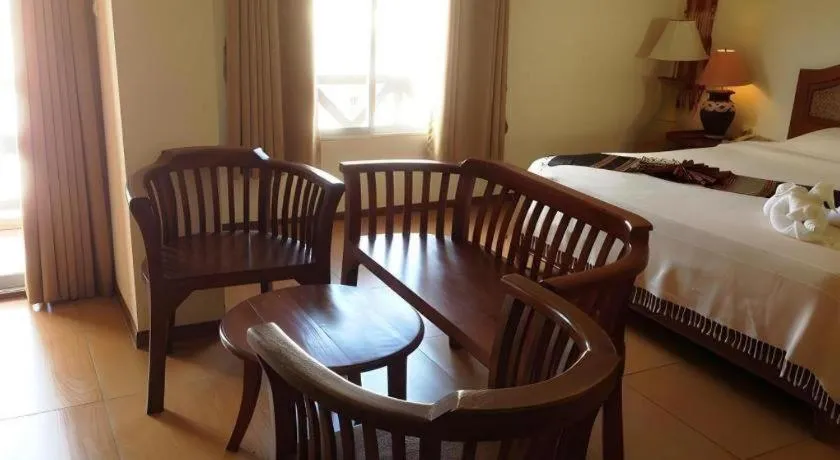 Bed in Phuphaya Resort Pattaya