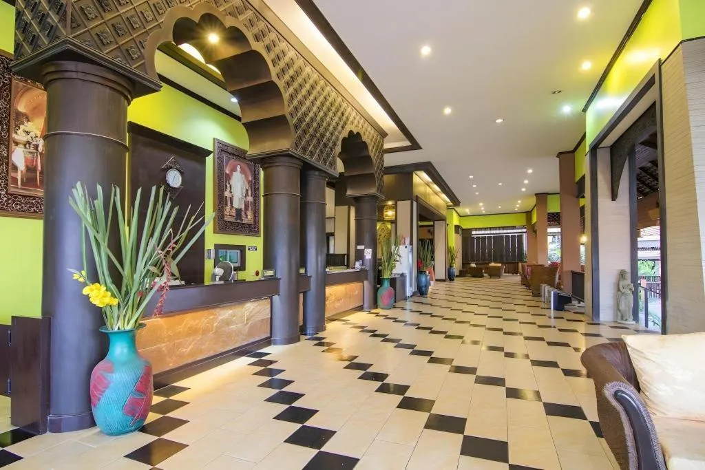 Phuphaya Resort Pattaya