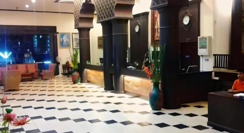 Phuphaya Resort Pattaya