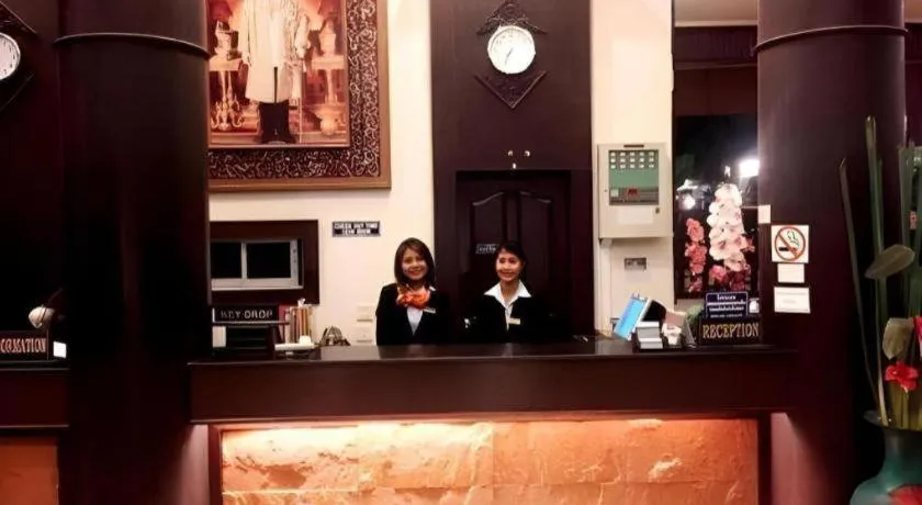 Phuphaya Resort Pattaya