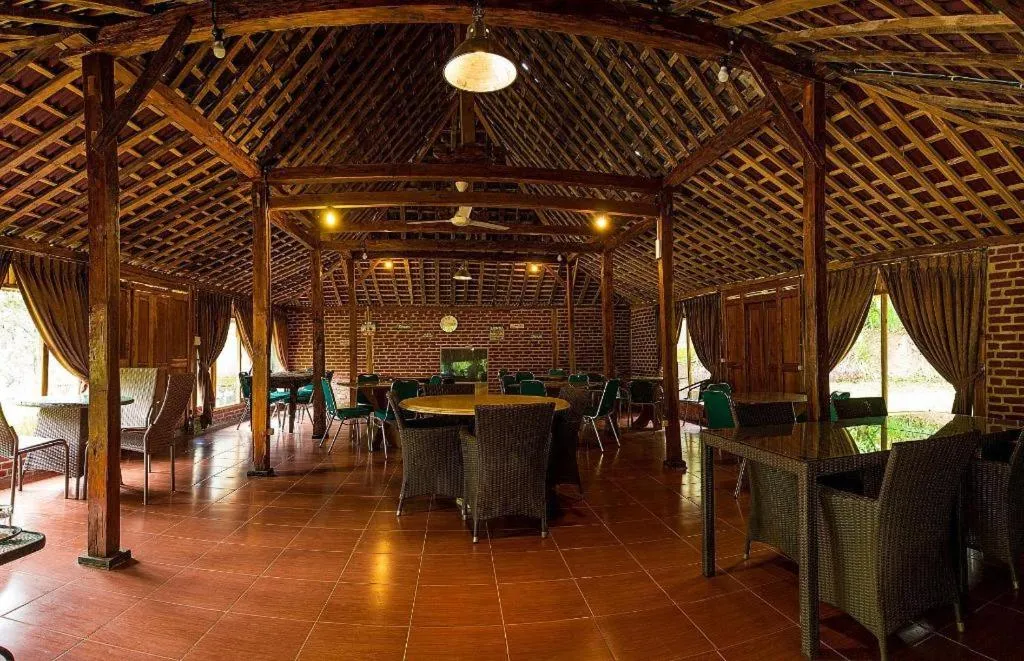 Lotus Bandung Hotel, Cafe, and Meeting Place