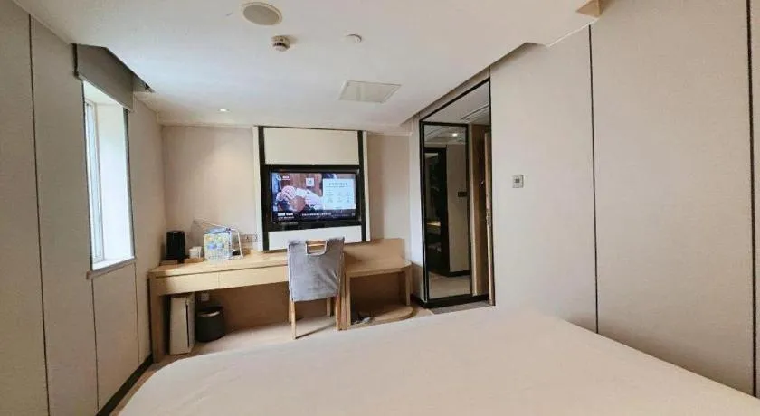 Bed in Lavande Hotel Shanghai Railway Station Branch