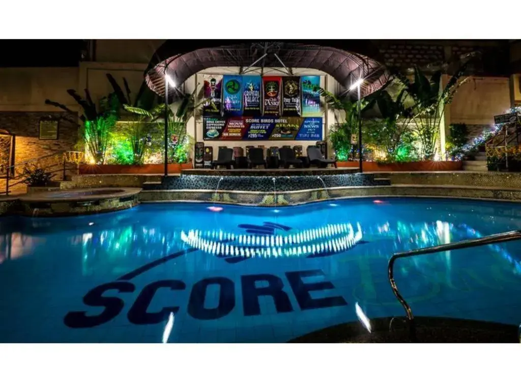 Score Birds Hotel Score Birds Hotel