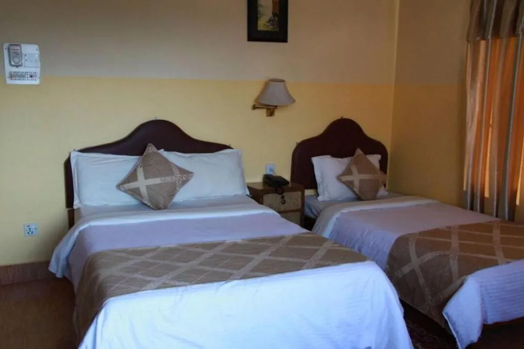 Bed in Fairmount Hotel