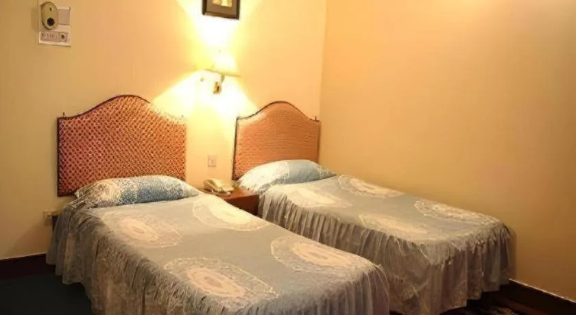 Bed in Fairmount Hotel