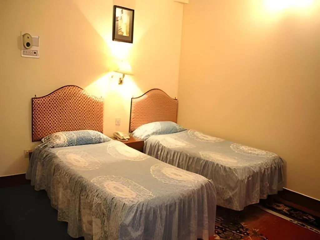 Bed in Fairmount Hotel