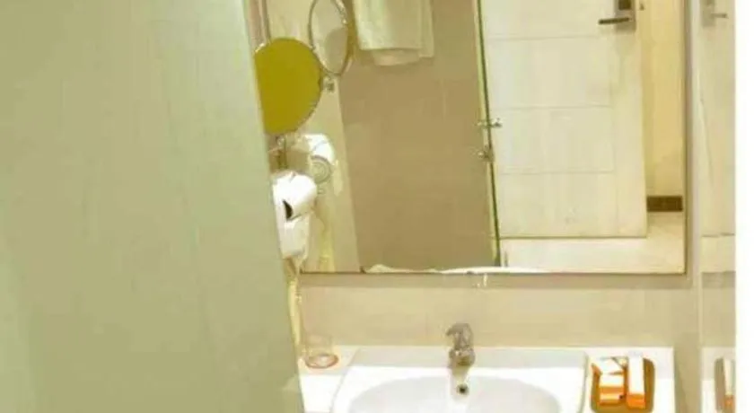 Everbright Ambon Hotel