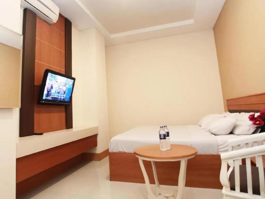 Bed in Plaza Hotel Tegal