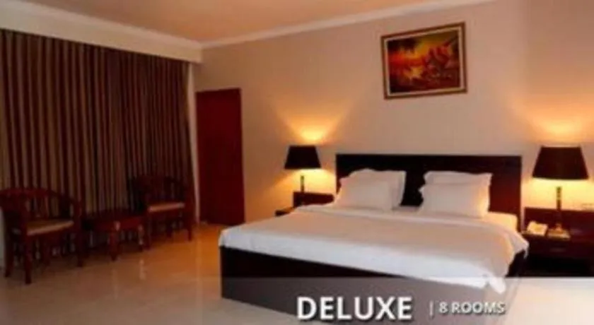 Bed in Plaza Hotel Tegal