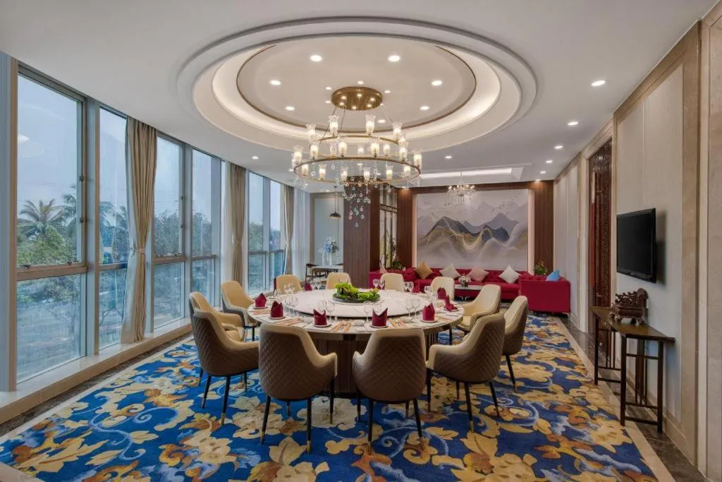 Golden Sea View Hotel Haikou