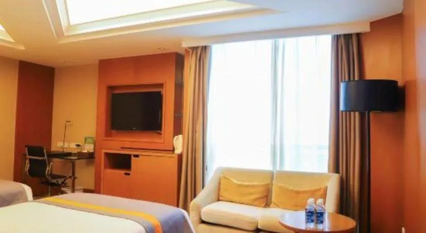 Bed in Golden Sea View Hotel Haikou
