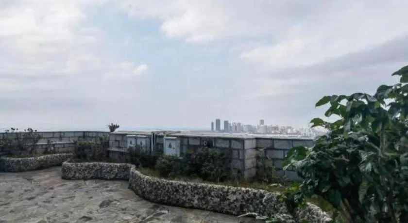 Golden Sea View Hotel Haikou