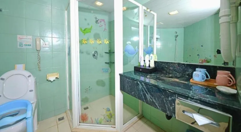 Golden Sea View Hotel Haikou