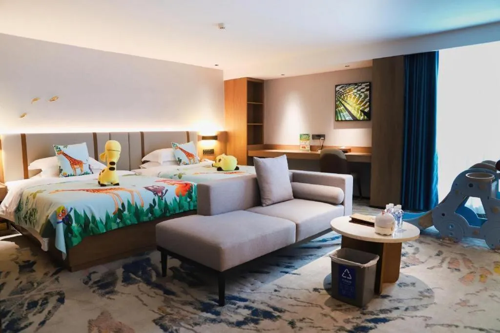 Bed in Golden Sea View Hotel Haikou