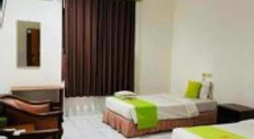 Bed in Hotel Huswah Airport