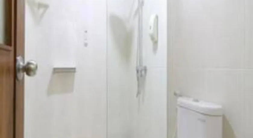 Hotel Huswah Airport