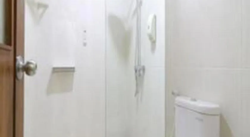 Hotel Huswah Airport