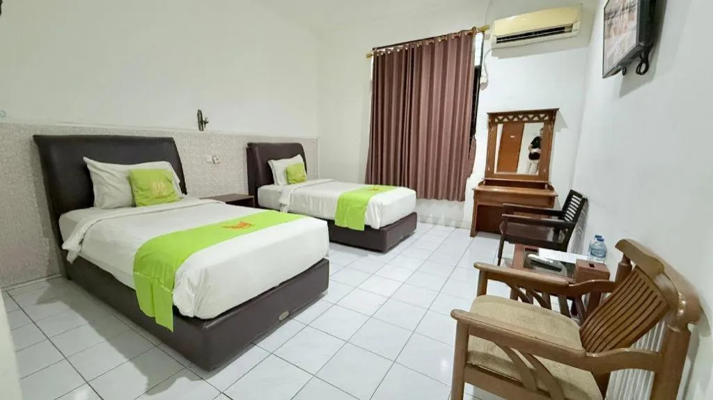 Bed in Hotel Huswah Airport