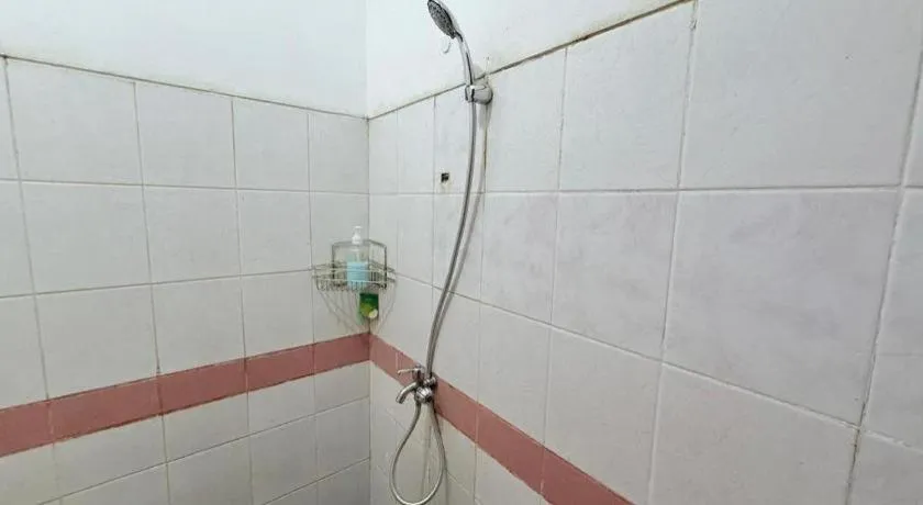 Hotel Huswah Airport