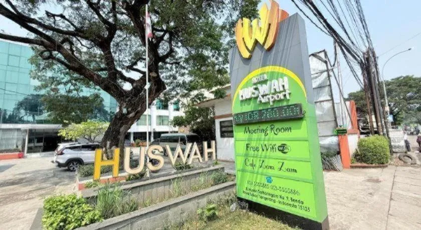 Hotel Huswah Airport