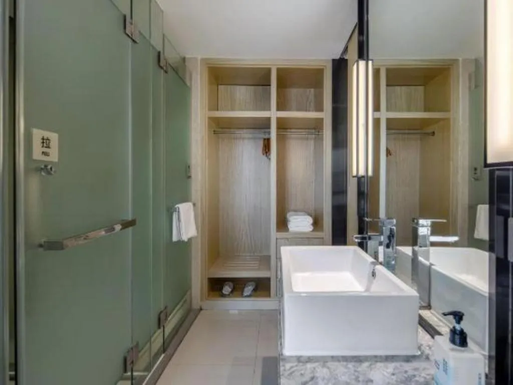 Echarm Hotel Beihai Railway Station