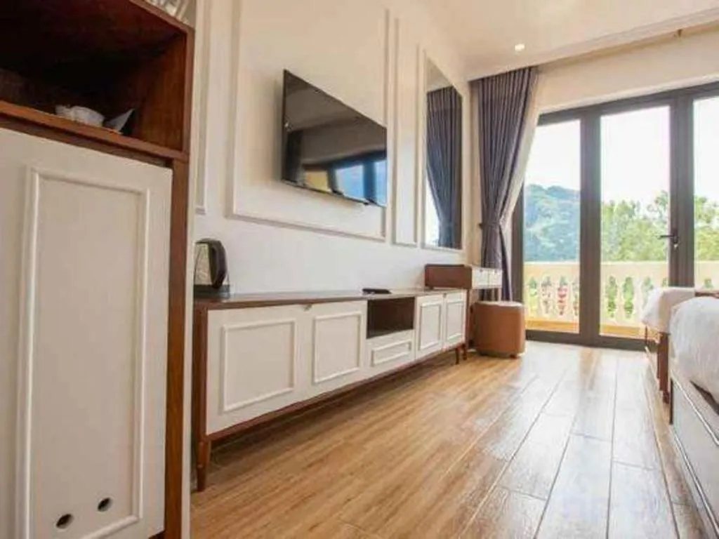 Bed in Doan Gia Resort