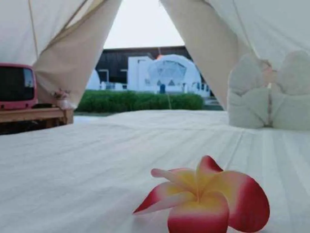 Bed in 111 Resort and Spa