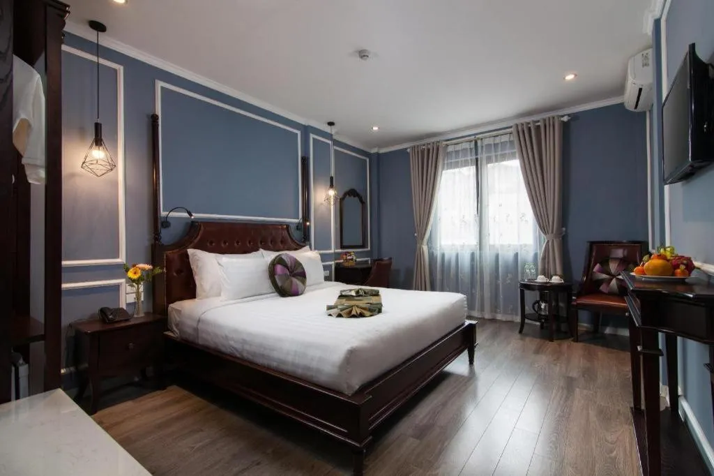 Bed in Ha Noi Crystal Pearl Hotel