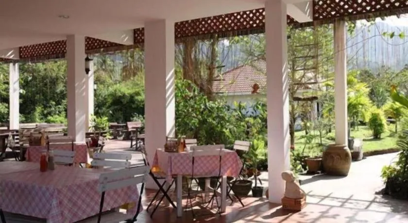 Baan Chuengkao Resort