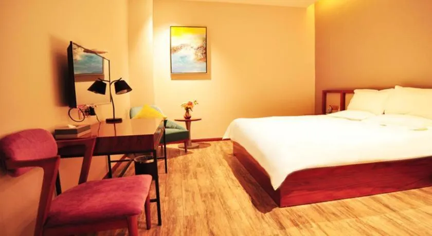 Bed in Hangzhou Berman Hotel