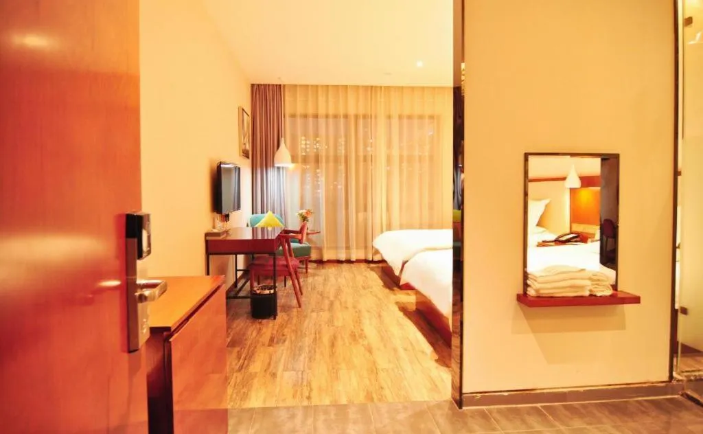 Bed in Hangzhou Berman Hotel