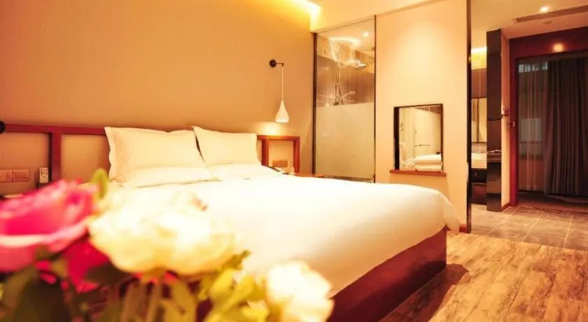 Bed in Hangzhou Berman Hotel