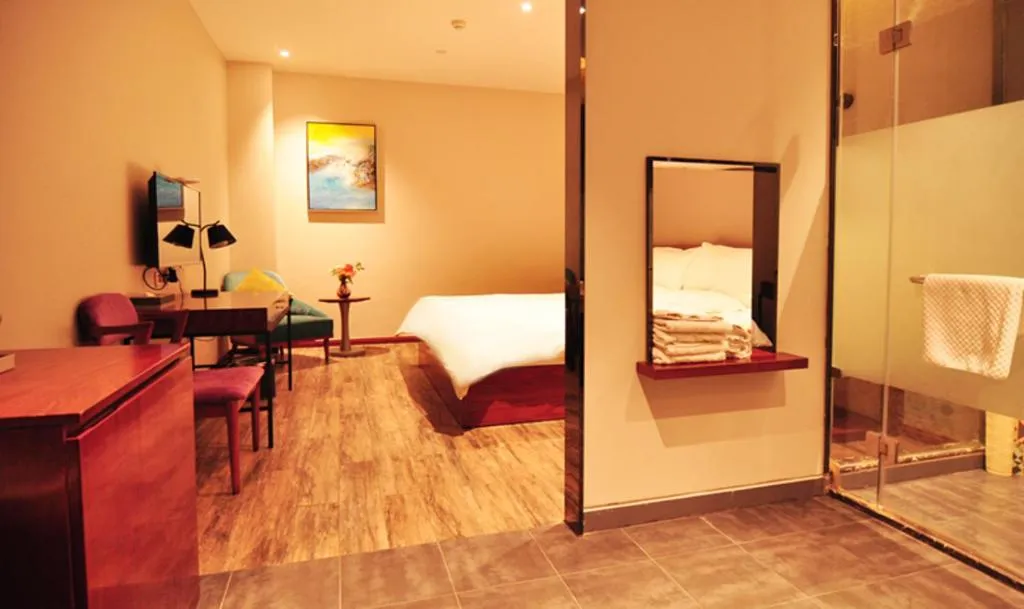 Bed in Hangzhou Berman Hotel